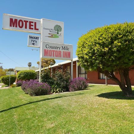 Country Mile Motor Inn Форбс Экстерьер фото