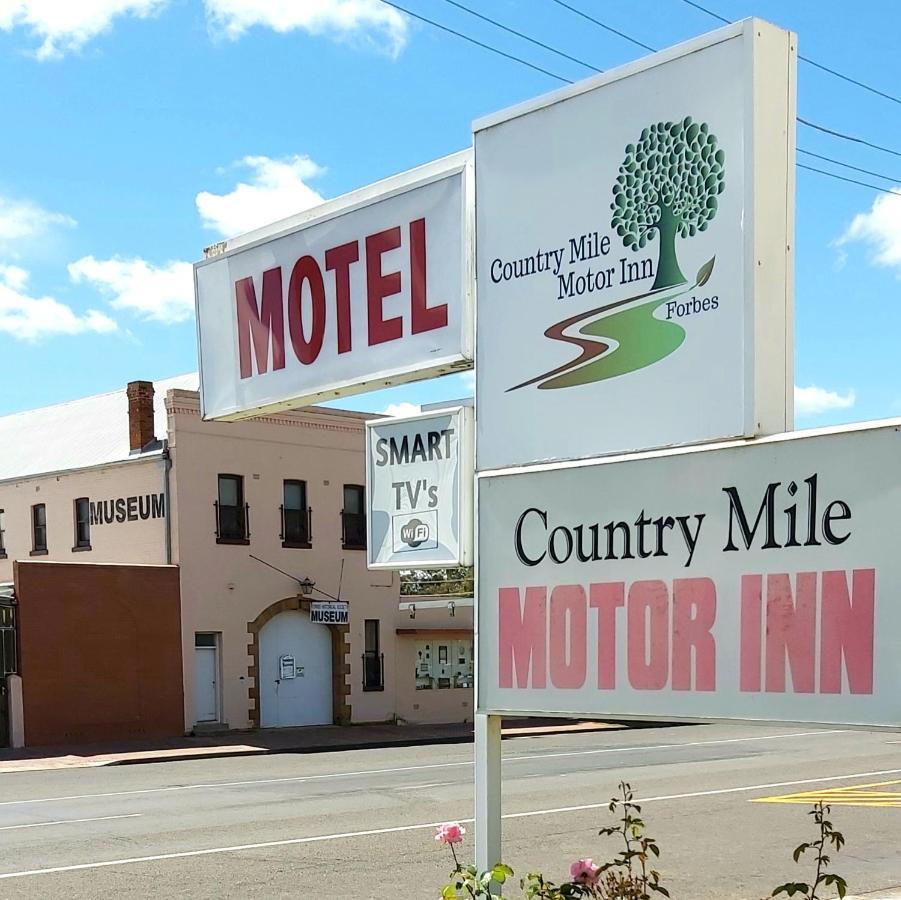 Country Mile Motor Inn Форбс Экстерьер фото