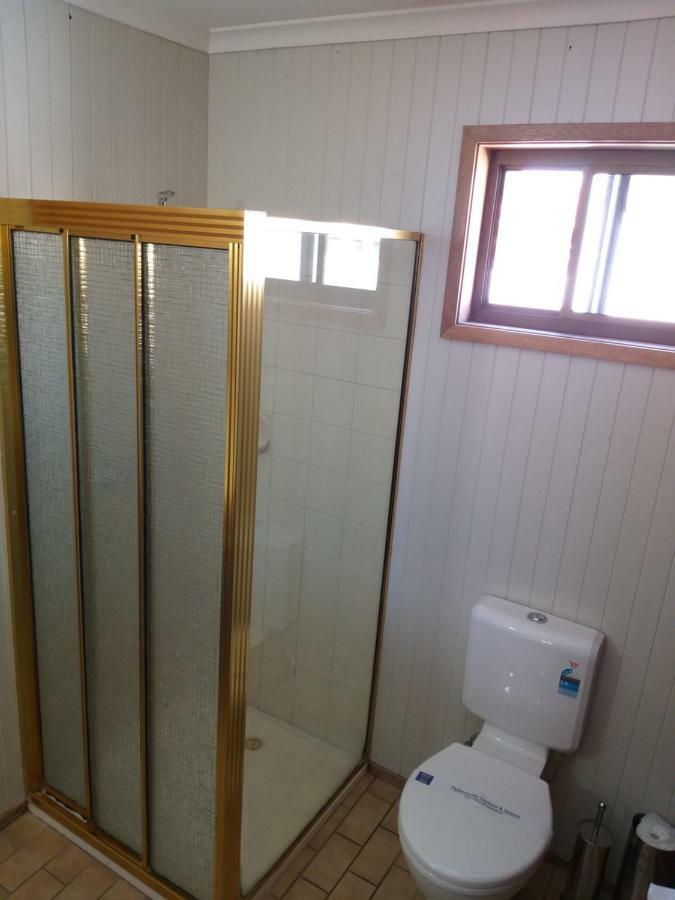 Country Mile Motor Inn Форбс Экстерьер фото